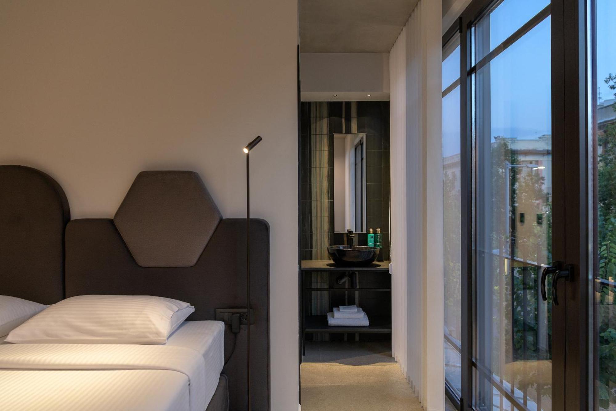 Pleiades Urban Stay By Semavί Heraklion  ภายนอก รูปภาพ