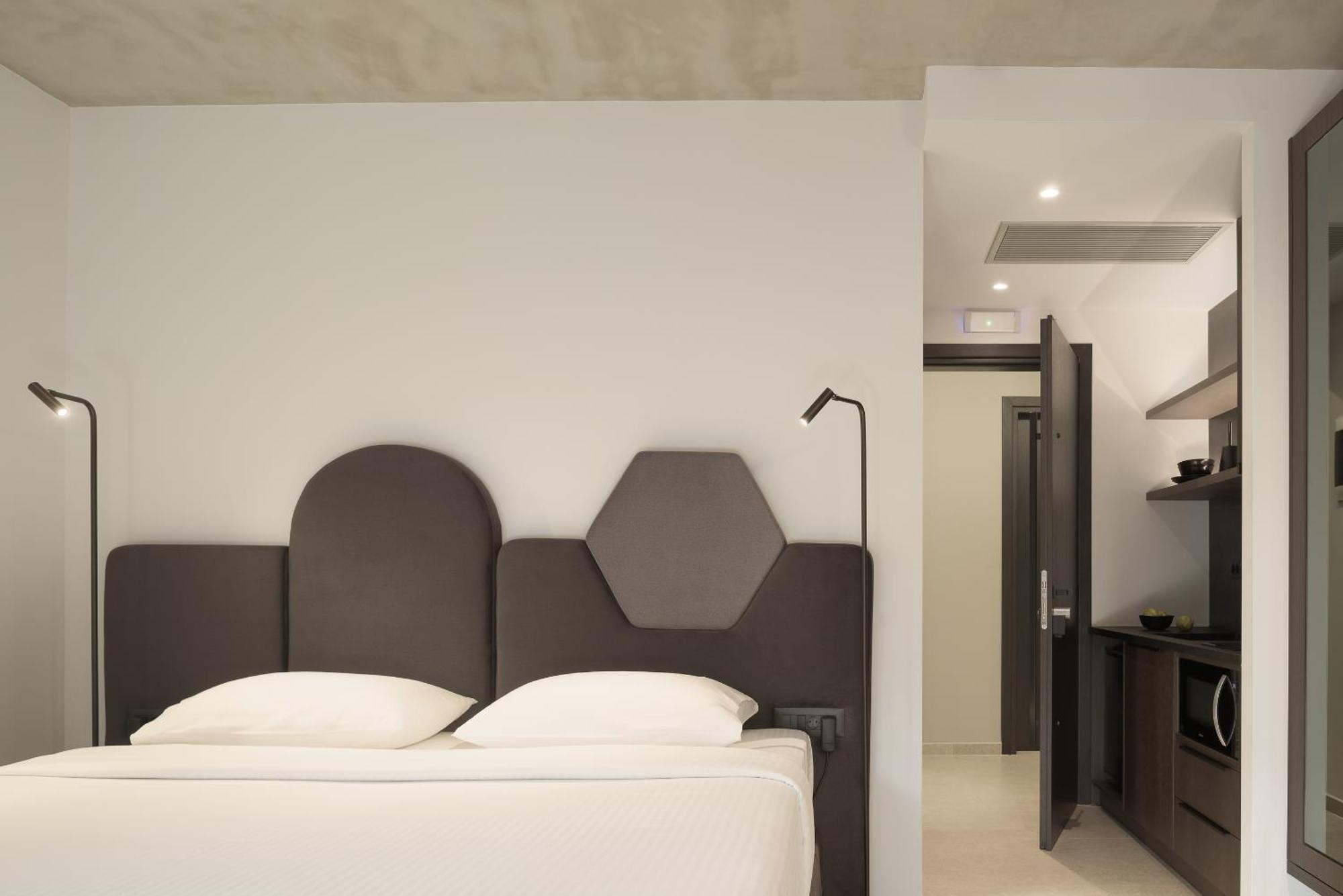Pleiades Urban Stay By Semavί Heraklion  ภายนอก รูปภาพ